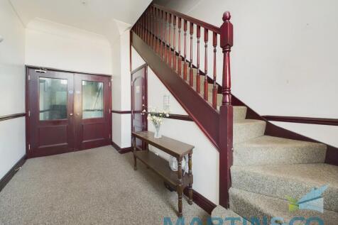 CAM01870G0-PR0156...