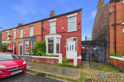 Available to let unfurnished, this well-presented end-terrace home offers three bedrooms, a bright bay-fronted lounge with log burner, a modern open-plan kitchen/diner with patio doors to the rear yar