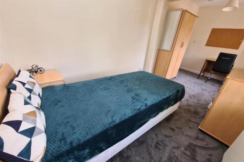 2024- Bedroom 7 (5).jpg