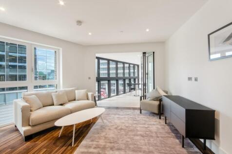 JOHNS&CO are delighted to bring to the market this two double bedroom, newly built apartment with it’s very own winter garden. The two bedroom apartment is found on the 3rd floor of this Newly built d