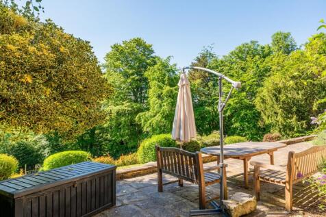 5 bed, 3 bath Detached in Glasgow - Photo 54