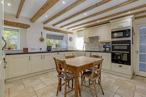 Kitchen-1.jpg