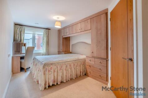 8628539-interior01.jpg