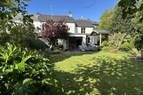 Rear Elevation & Garden