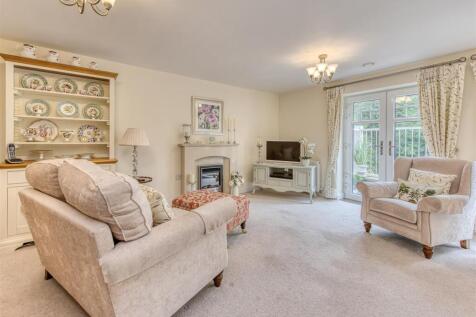 14 Clock Gardens-04.jpg