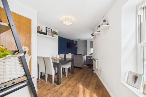 CAM01835G0-PR0235...