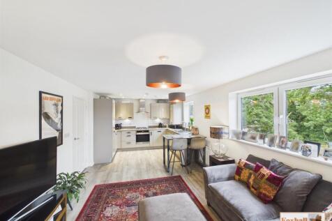 Kitchen / Breakfast / Lounge