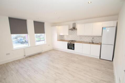 LOVELY TWO BEDROOM APARTMENT!! HOME ESTATE AGENTS are pleased to offer for rent this modern two bedroom apartment which has been modernised to a high standard and is available early April. In brief th