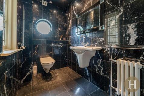 4 bed, 4 bath Detached in Birmingham - Photo 18