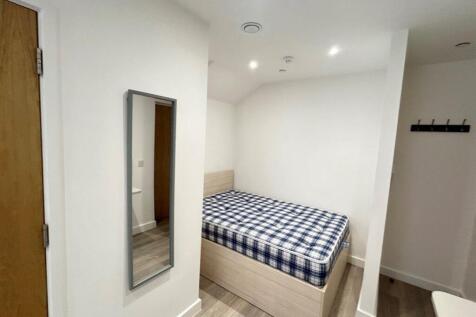 BEDROOM AREA 2.jpg