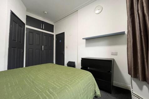 WhatsApp Image 20...