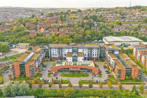 Hughenden Gardens Village.jpg