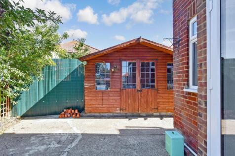Workshop/Outbuildings
