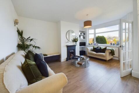 CAM02854G0-PR0318...