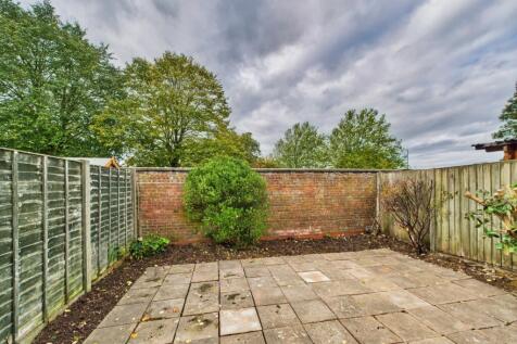 CAM02023G0-PR0178-STILL033