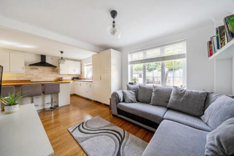 1328196-7-6877c47...