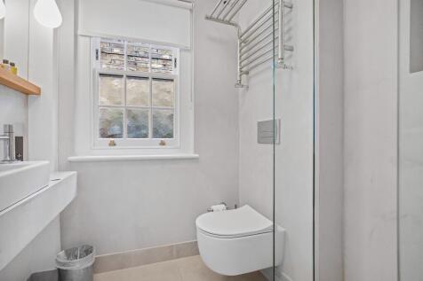 3 bed, 2 bath Detached in manchester - Photo 11