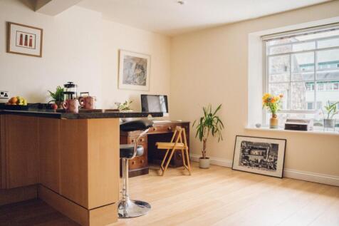 Stafell Fyw / Lounge