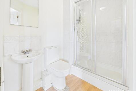 En-Suite to Bedroom Two