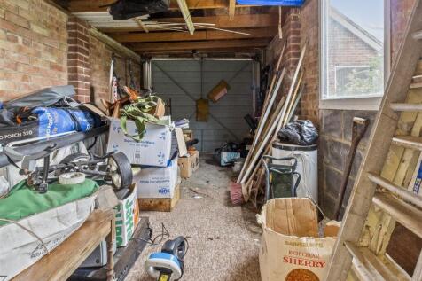 72 Rogate road-009.JPG