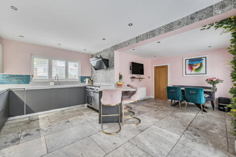 1368780-10-68f125...