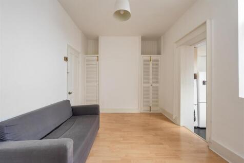 2 bed, 1 bath Terraced in birmingham - Photo 12