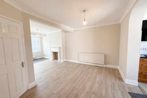 01_living_room_enhanced.jpg