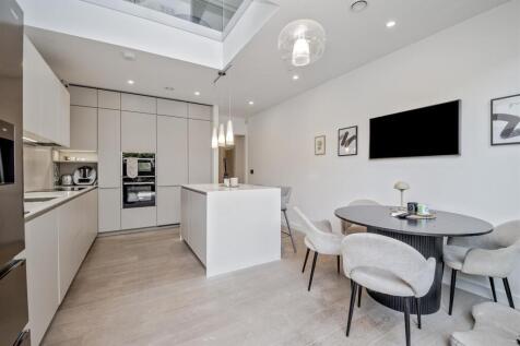 47GabrielSquare-45.jpg
