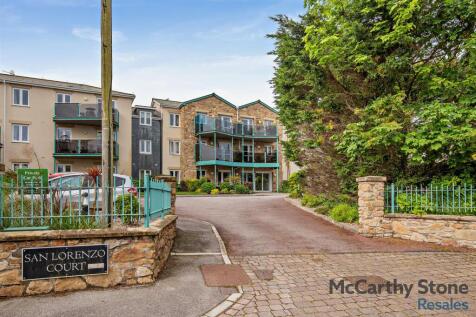 San Lorenzo Court