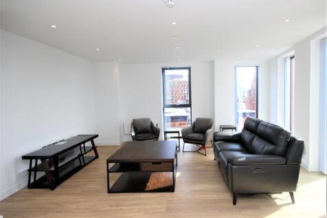 CANAL SIDE LIVING WITH A RESIDENTS ONLY GYM AND CONCIERGE ON SITE!
Manchester New Square is an exciting residential development located in the beating heart of the city centre. The very best that Manc