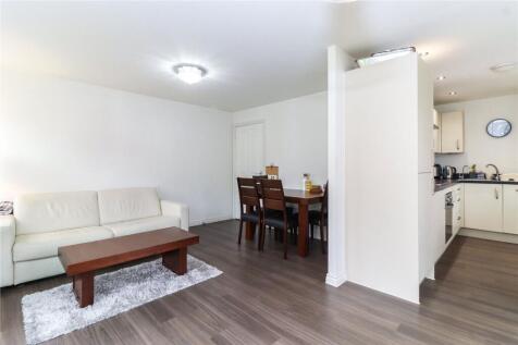 Lounge-Dining Room