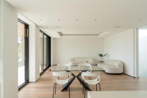 308484 - 2FairydellClose_HighRes-4.jpg