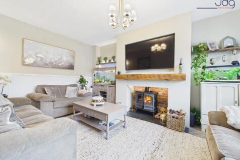 Cosy Lounge with Log Burner