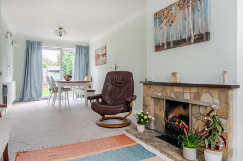 1349285-8-68c3fe3...