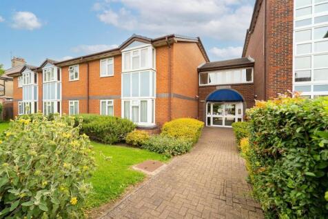 Fairbanks Lodge, Furzehill Road