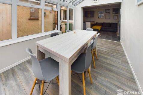 Conservatory (2).jpg