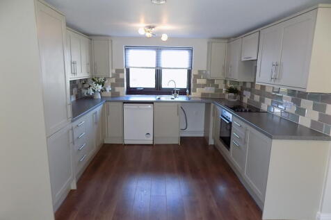 2 Bedroom Flat in CA2 5SW