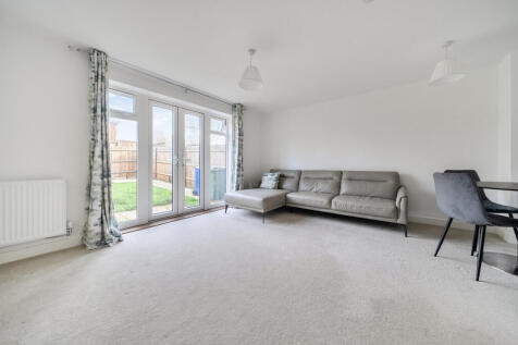 1380361-5-691dba2...