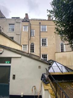 0 bed, 0 bath House in Bristol - Photo 17