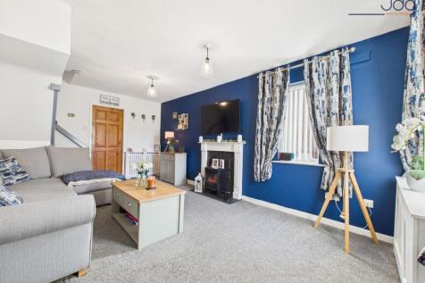 Cosy Lounge with Electric Fire