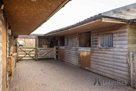 The Old Byre, Works Lane, Barnstone, Nottingham, N