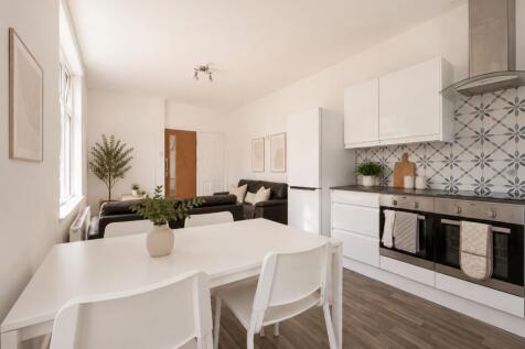 Call 02920 454555 to secure your viewing_10