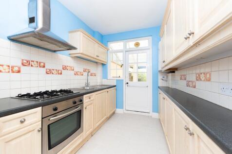 169 Elm Walk - Kitch