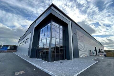 Distribution Warehouse to rent in doncaster