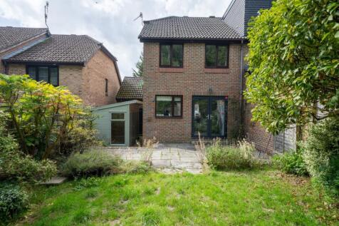 30-web-or-mls-78 WOODBURY ROAD FINISHED EDITS-27