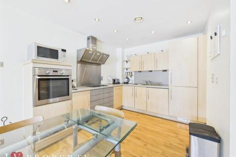 CAM05016G0-PR0107-ST