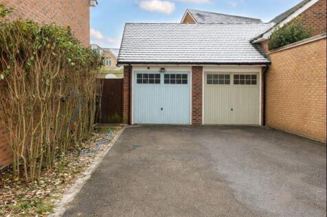 4 Battle Avenue