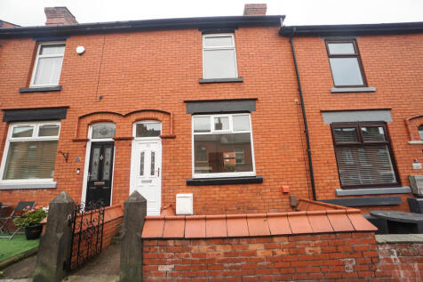 3 Bedroom Terraced in BL6 7EJ