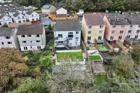 dji_fly_20251103_082624_0832_1762177784272_photo.j