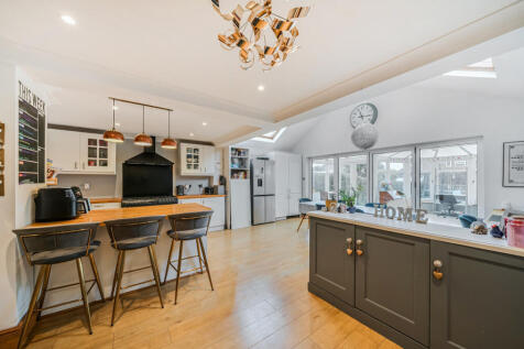 1381435-7-691dab5...